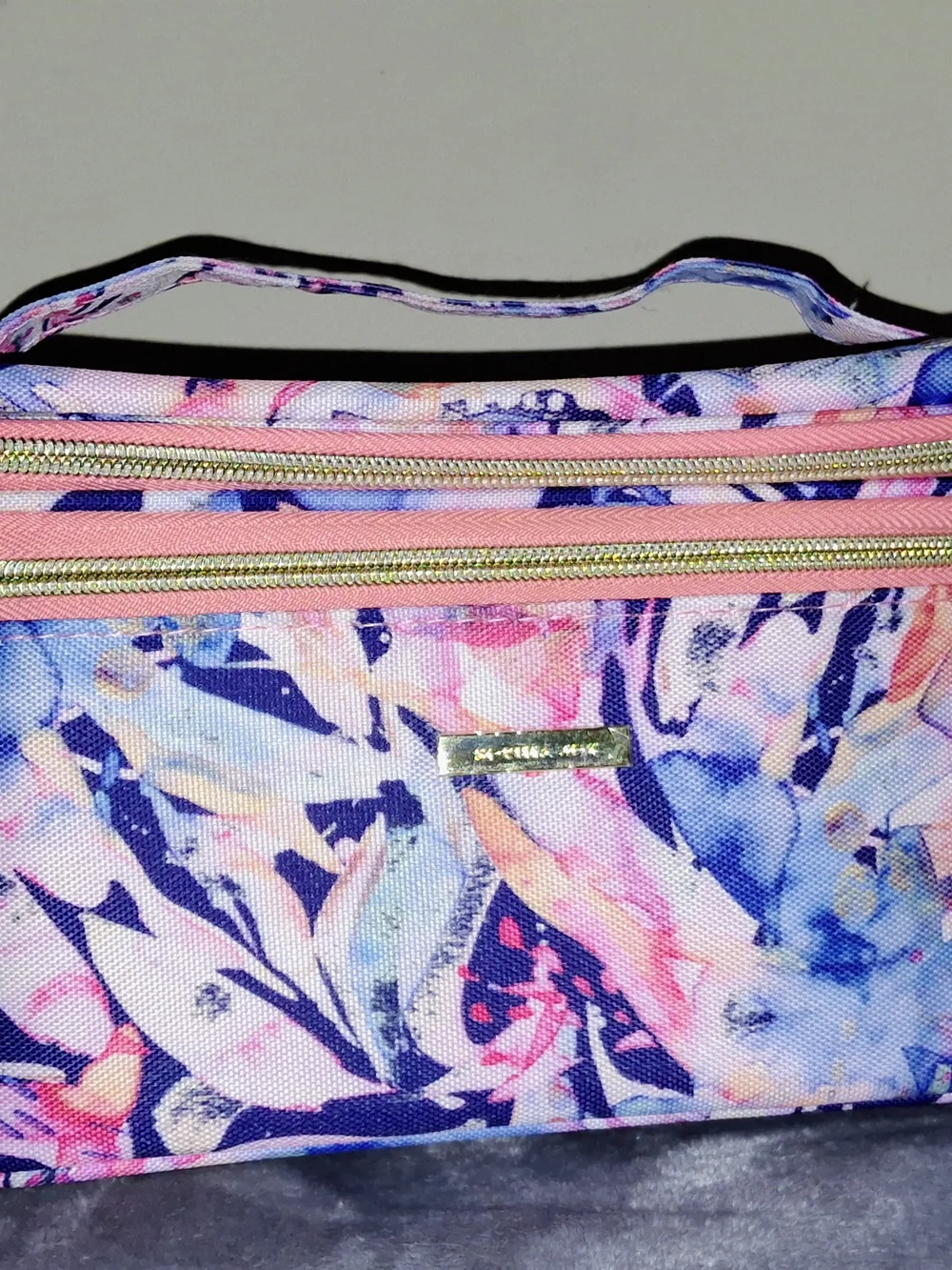 Sophia Joy Double Zip Makeup Train Case Blue Pink Breezy NWOT